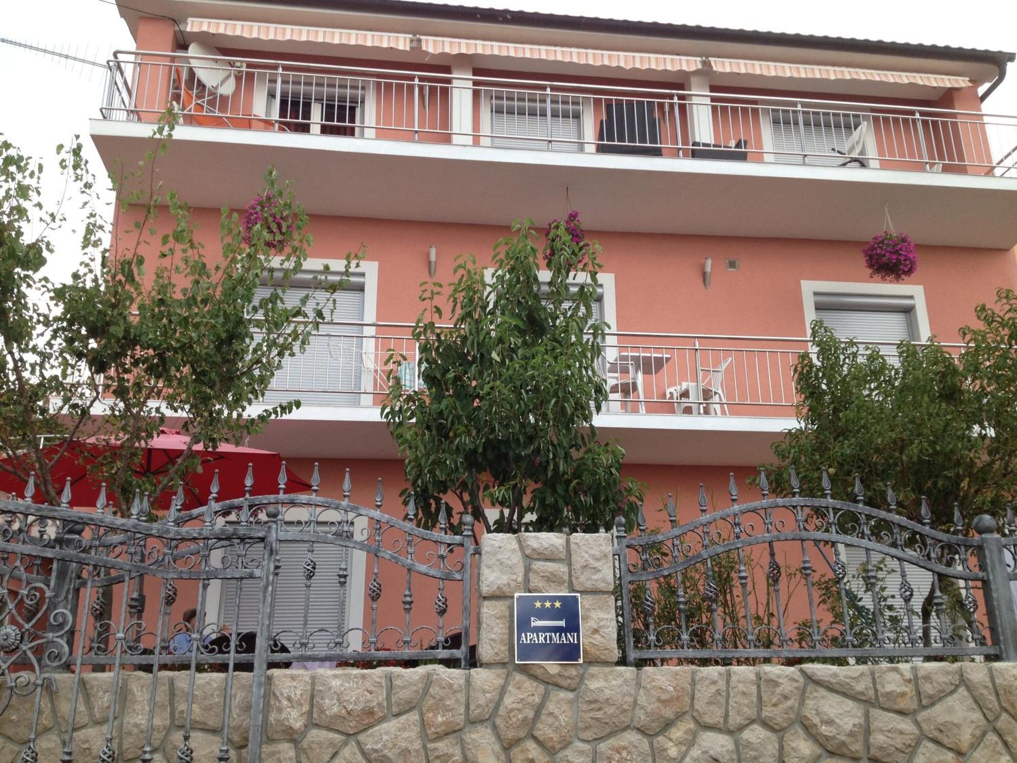 Villa Mirjana Dramalj Exterior photo